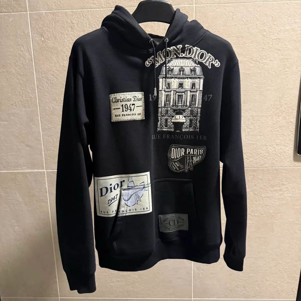 ディオール 刺繍 プリンティング ロゴ フーディー Tシャツ 正規品 M