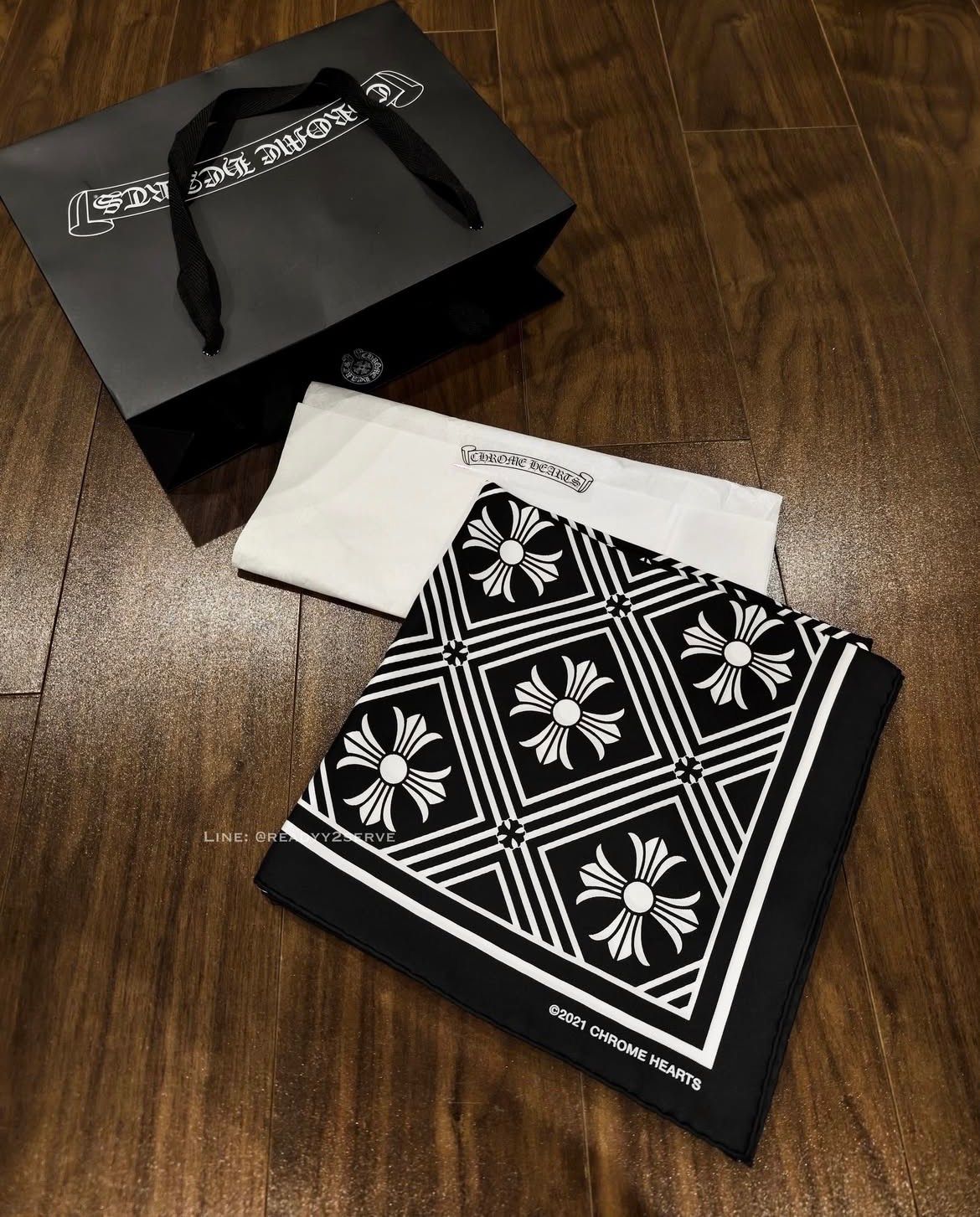 「確実正規品」CHROMEHEARTS クロムハーツ　スカーフ Chrome Hearts クロムハーツ シルク Math Plus スカーフ - メルカリ
