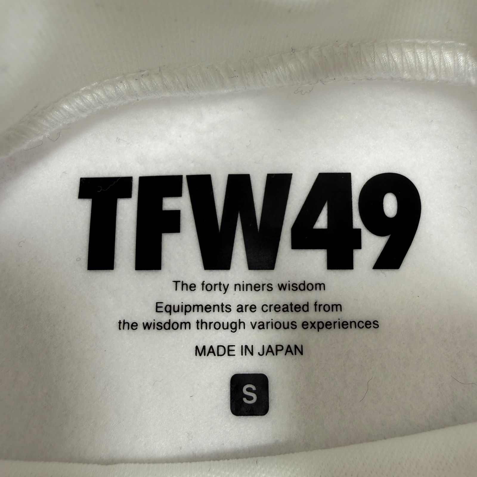 新品タグ付き TFW49 モックネック 長袖 ハイネック ホワイト メンズ S
