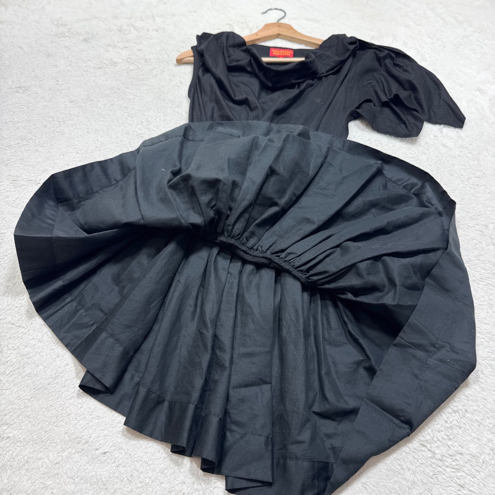 Vivienne Westwood ヴィヴィアンウエストウッド アシンメトリー