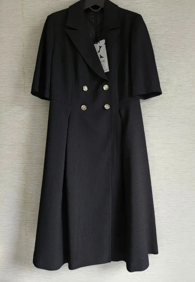 タグ付き新品 MOJO.S.PHINE モジョエスピン ワンピース