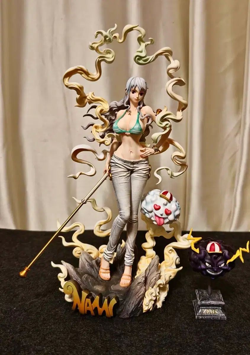 ONE PIECE ナミ フィギュア