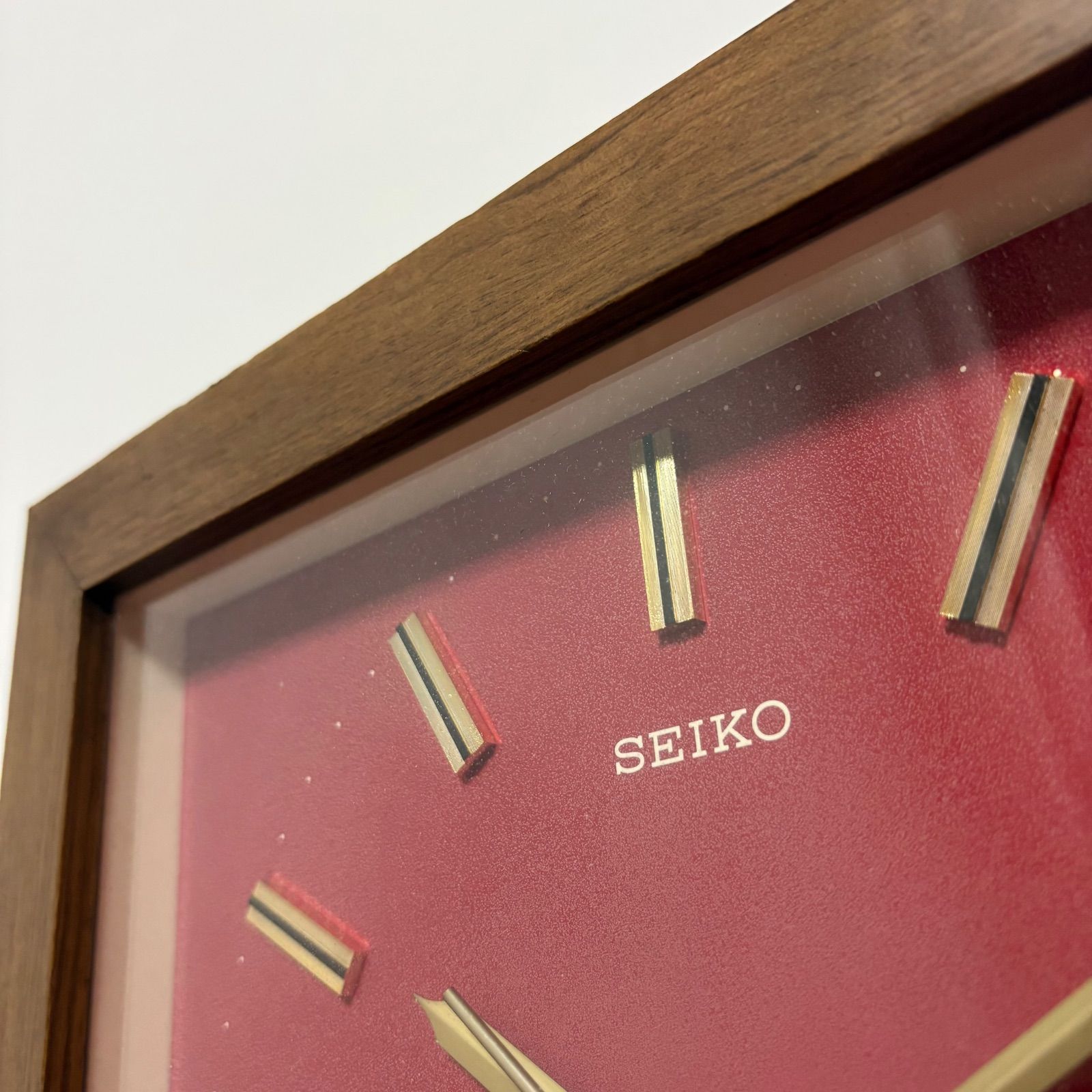 70s SEIKO 壁掛け時計 赤文字盤 ミッドセンチュリー レトロポップ