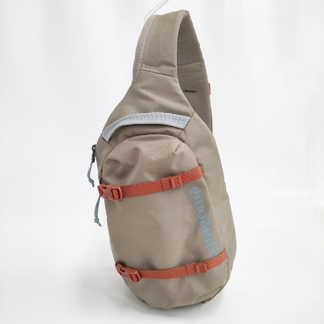 patagonia 48263 Atom Sling 8L ボディバッグ ショルダーバッグ ベージュ系 ユニセックス パタゴニア【中古】6-0705G∞