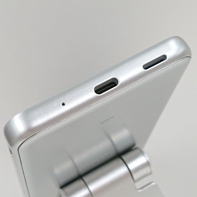 BASIO active SHG09 au シルバー 送料無料 本体 c21568 - メルカリ