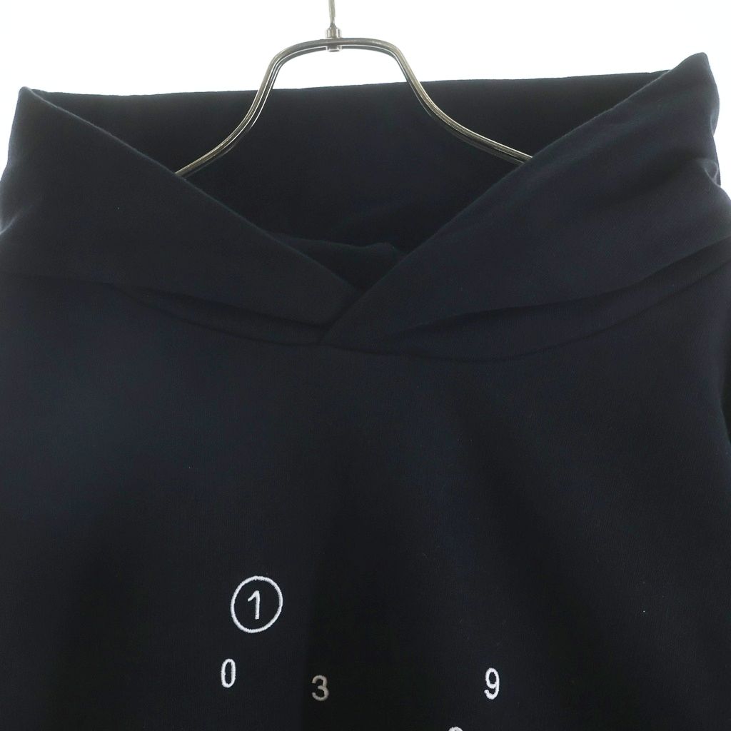 Maison Margiela (メゾンマルジェラ) 23SS カレンダー 刺繍オーバー