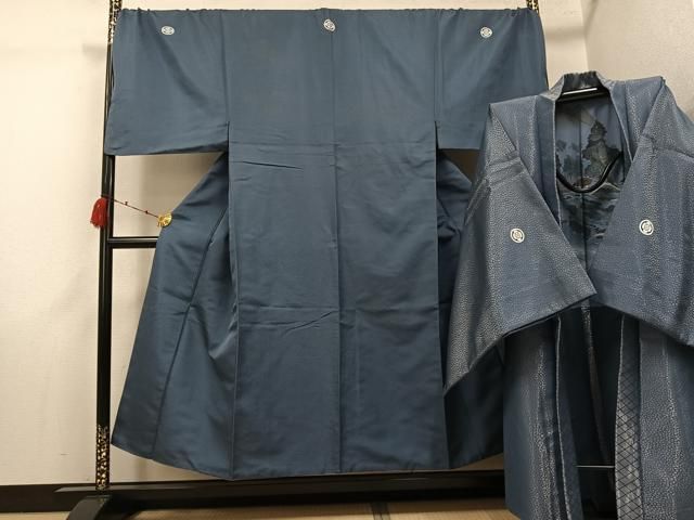 平和屋着物●男性 色紋付 羽織セット 石畳地紋 鉛色 羽織:銀通し地 キングサイズ 正絹 逸品 AABJ8448ph