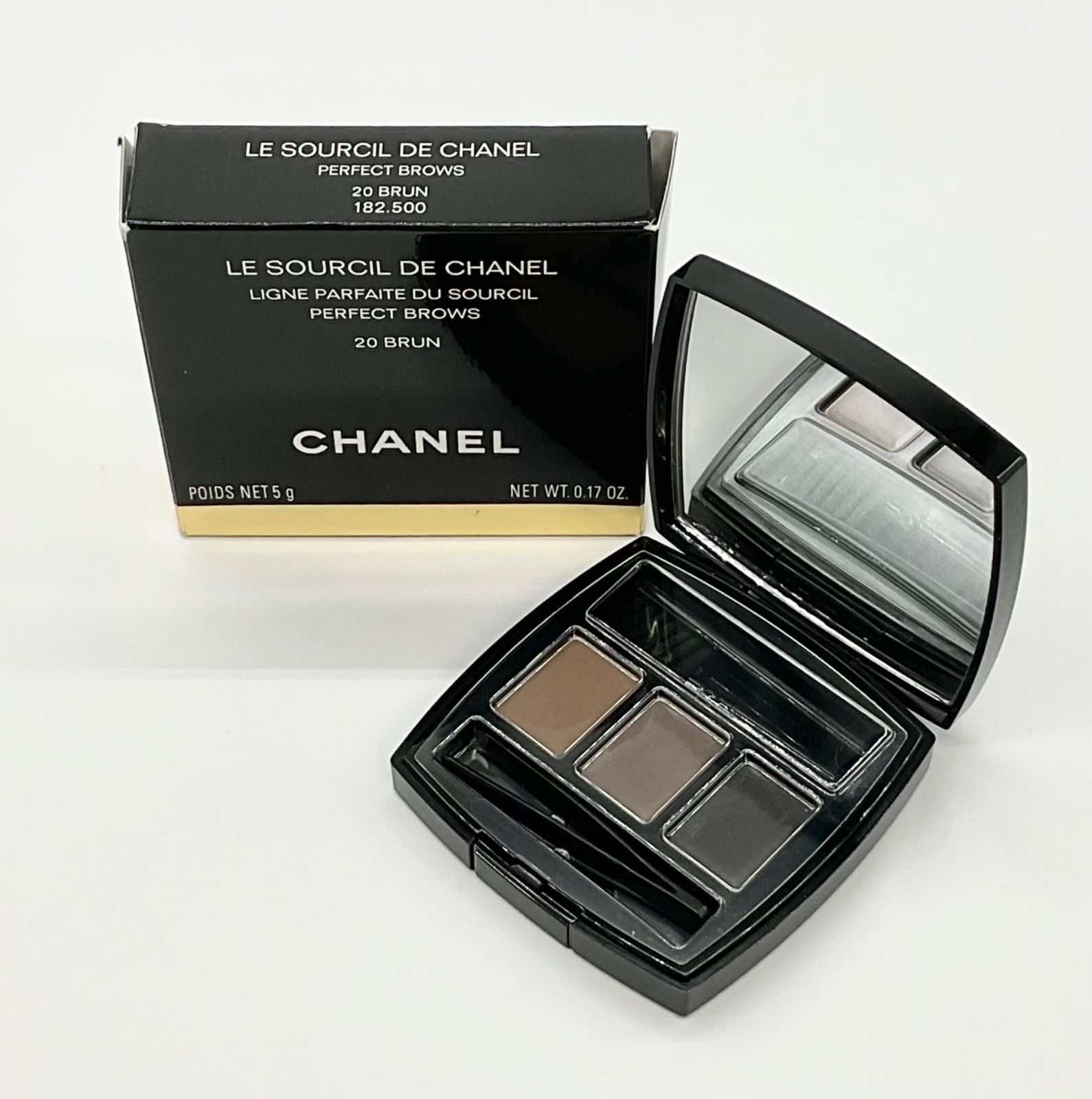 CHANEL限定パウダー新品未使用 CHANEL シャネル ル スルスィル ドゥ シャネル 20 アイブロウパウダー