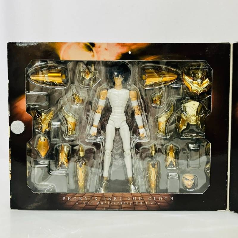 未開封】 BANDAI 聖闘士星矢 聖闘士聖衣神話 フェニックス一輝 神聖衣