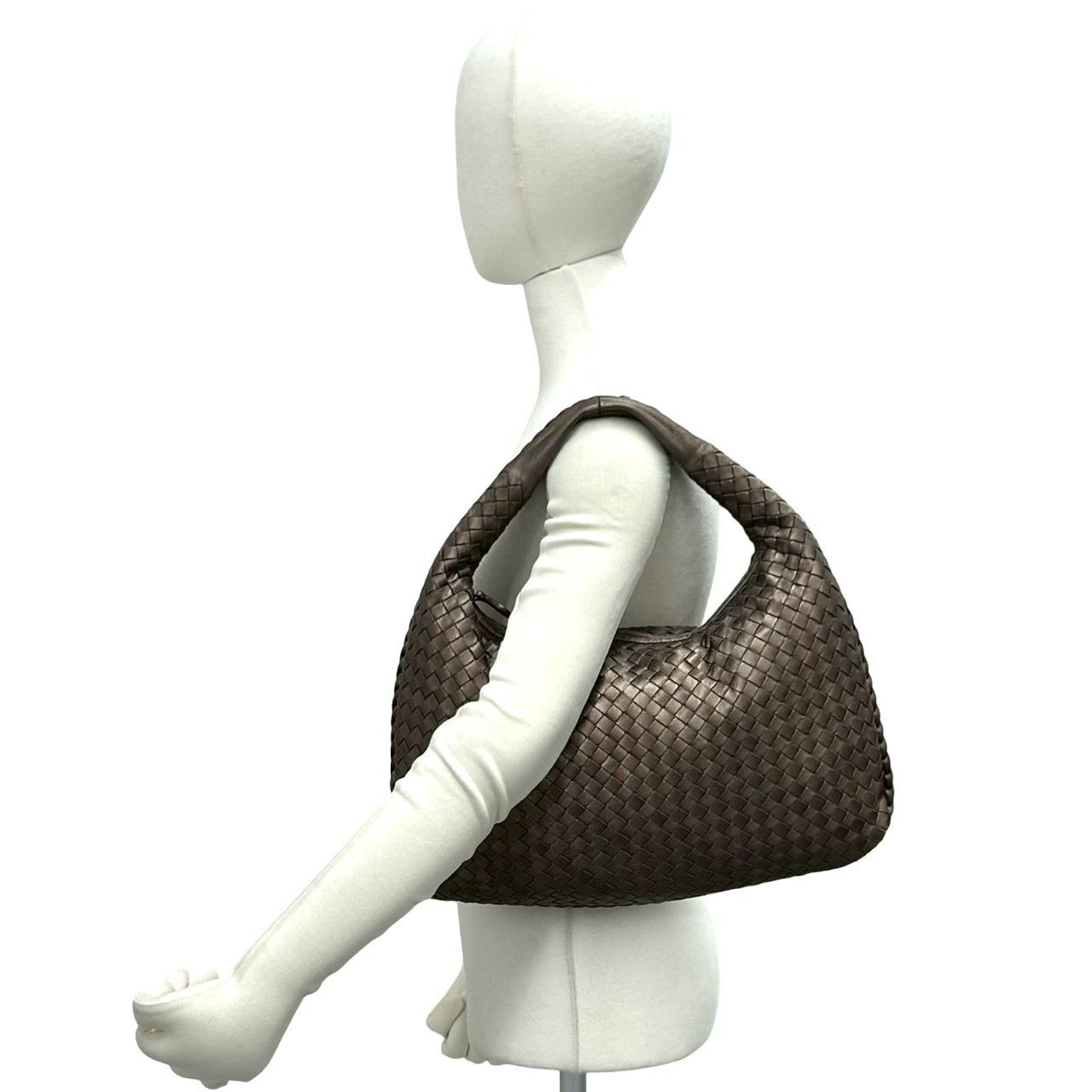極 美品 袋付き BOTTEGA VENETA ボッテガヴェネタ ホーボー イントレ