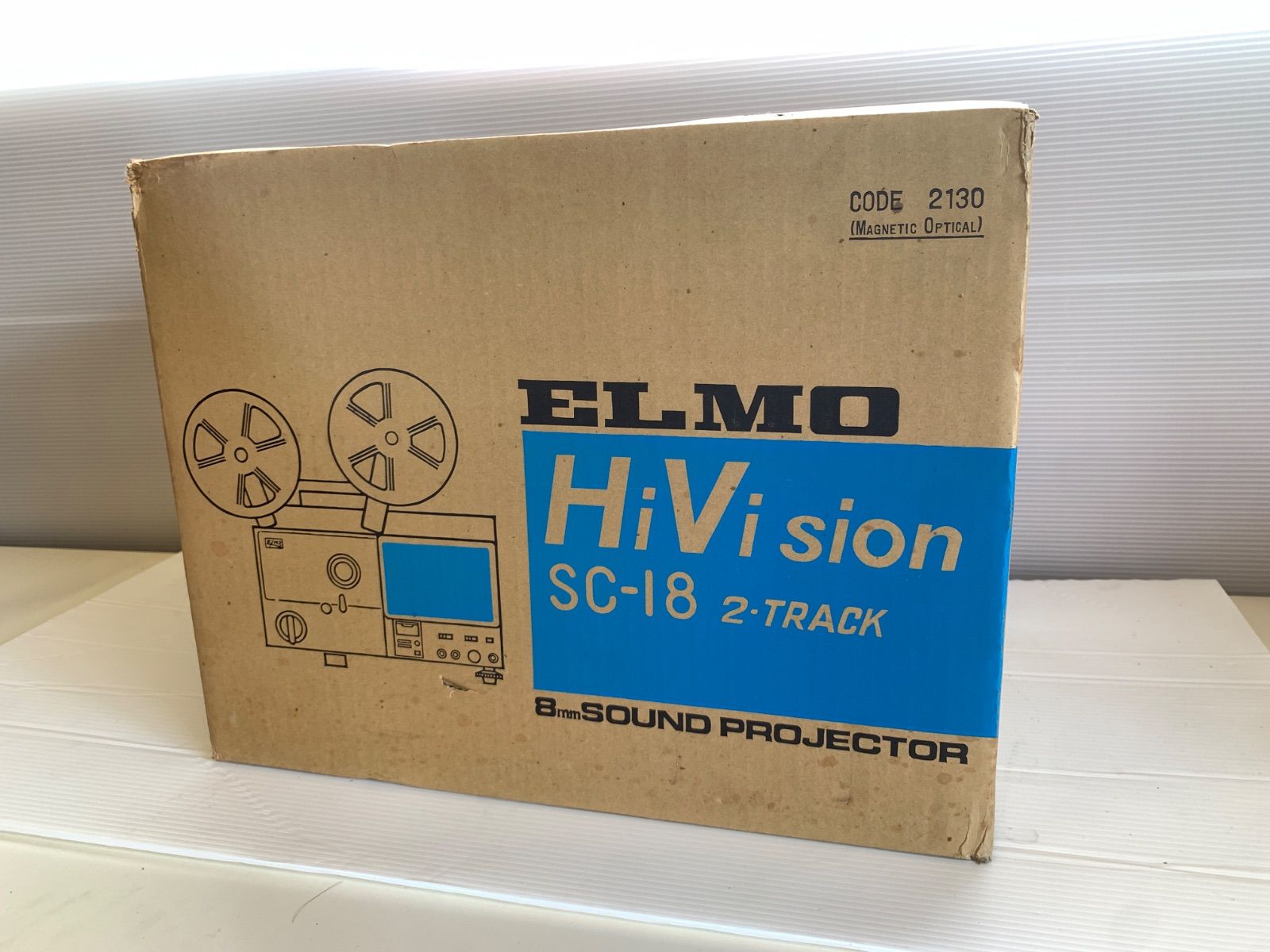 【本体のみ・箱付き】エルモ社（ELMO）製 8ミリフィルム映写機「HiVision SC-18 M&O」