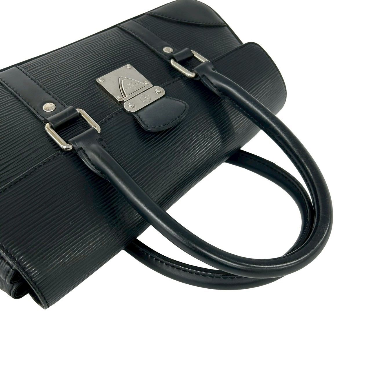 極 美品 LOUIS VUITTON ルイヴィトン セギュール PM エピ ロゴ 金具