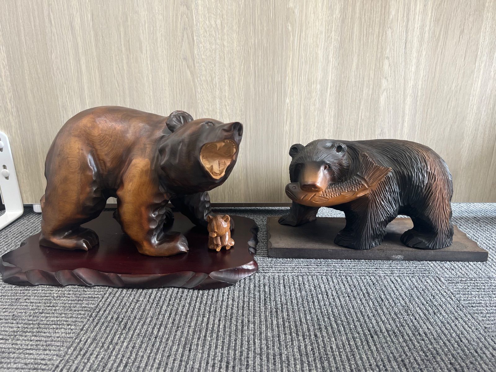 木彫りクマ 民芸品 古道具 置物 2体セット】木彫りの熊 置物 北海道 民芸品 鮭くわえ熊 吠え熊 縁起物