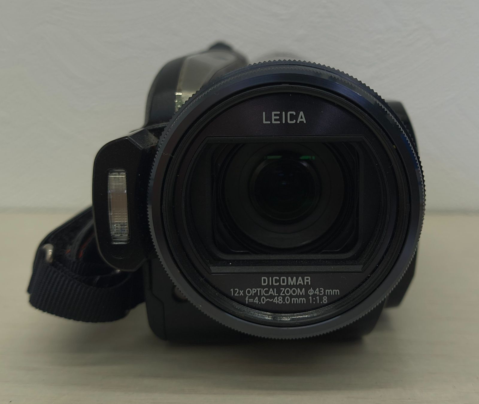 ☆Panasonic デジタルビデオカメラ HDC-HS300 【完動品・LEICAレンズ