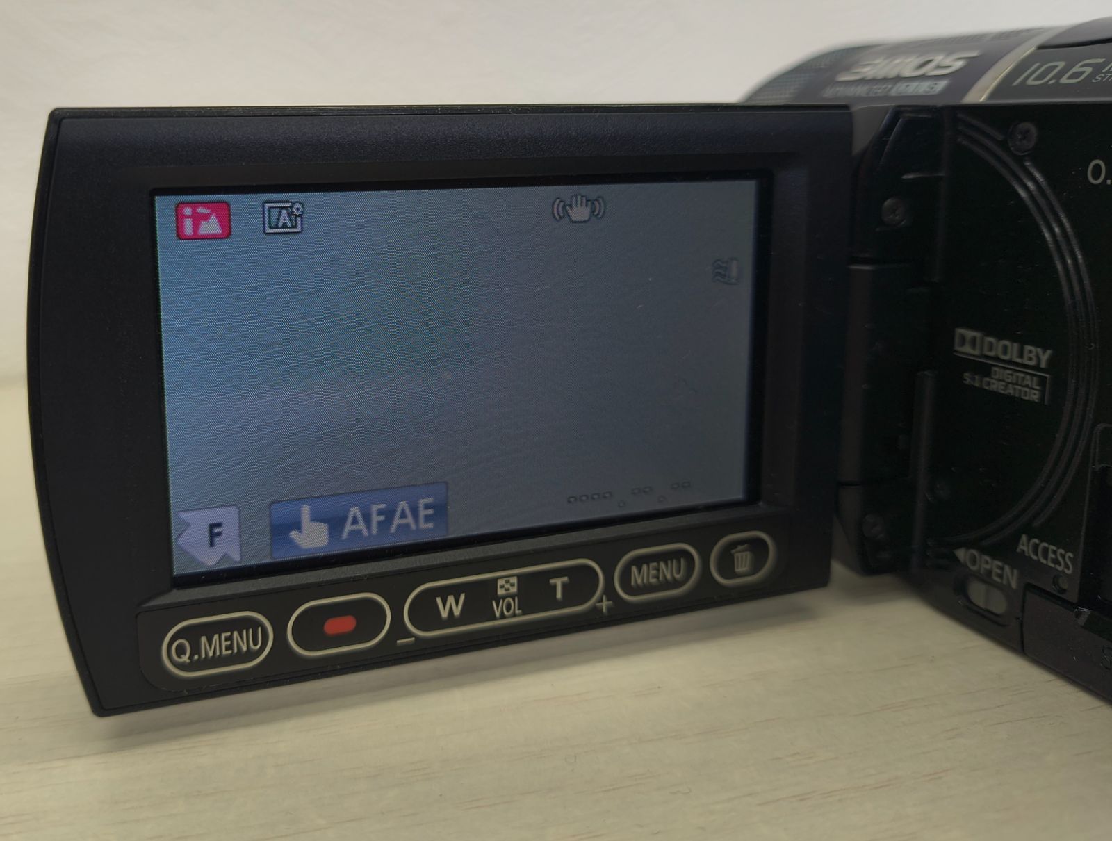外箱付‼️希少美品‼️Panasonic HDC-HS300 ビデオカメラ本体 ☆Panasonic デジタルビデオカメラ HDC-HS300 【完動品・LEICAレンズ