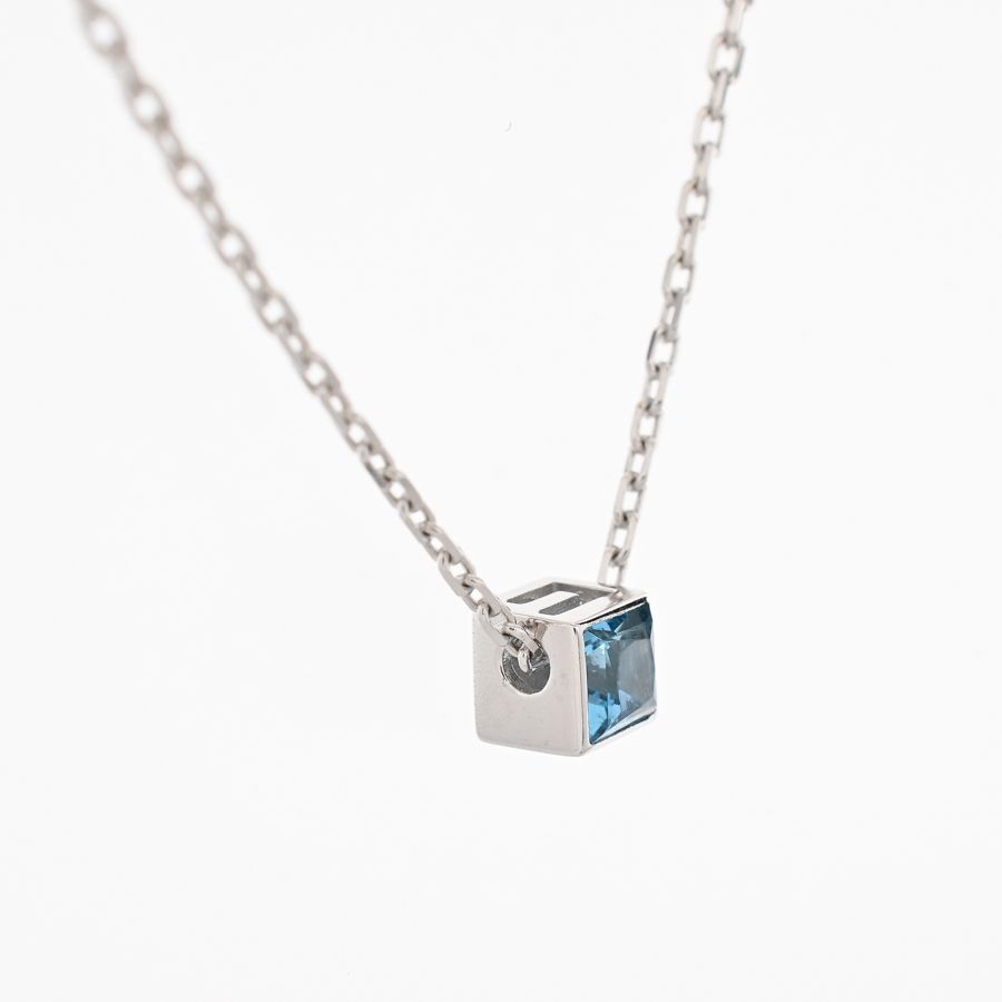GUCCI グッチ ネックレス Gキューブ - メルカリ