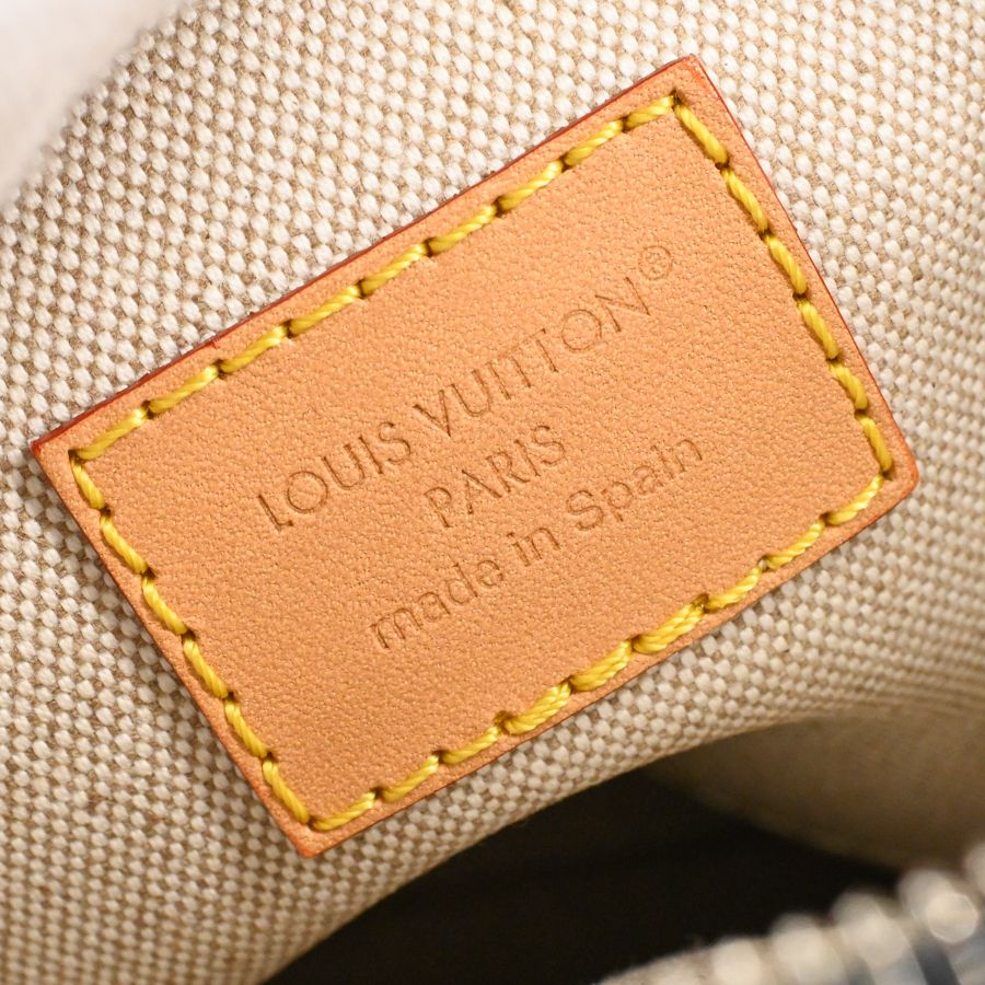 LOUIS VUITTON ルイヴィトン ショルダーバッグ ナイル M26823 - メルカリ