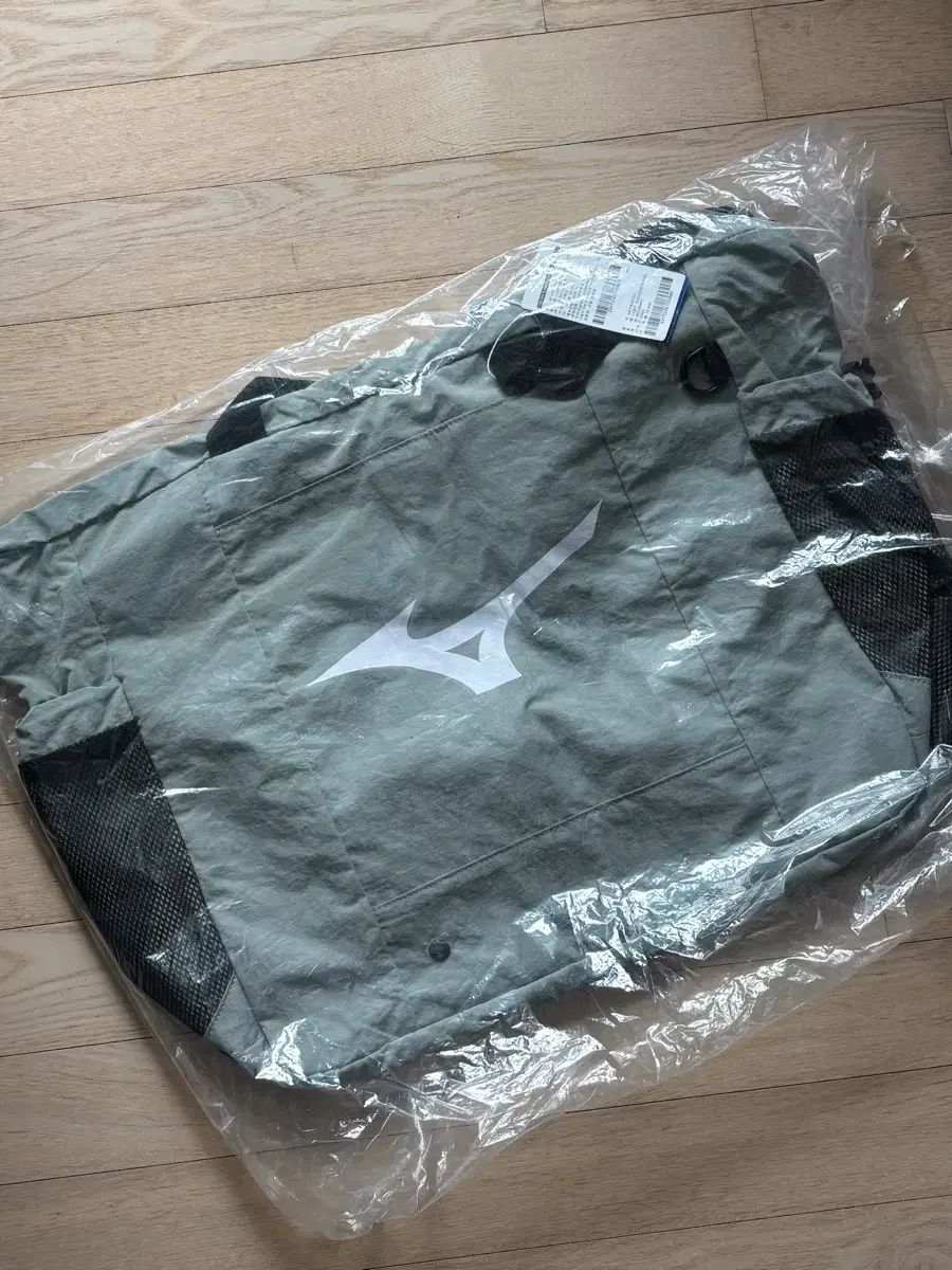 ミズノ ライトグレー ショルダーバッグ 新品