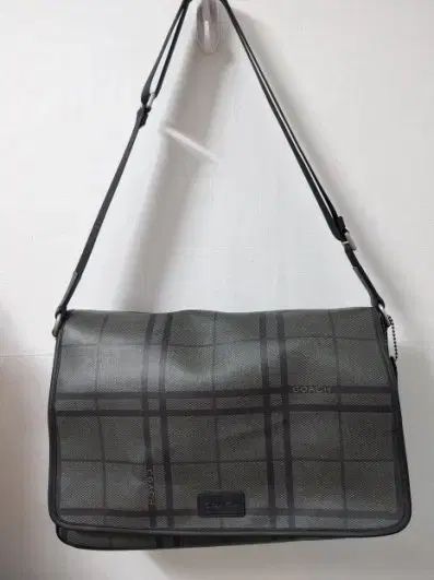 COACH クロスバッグ
