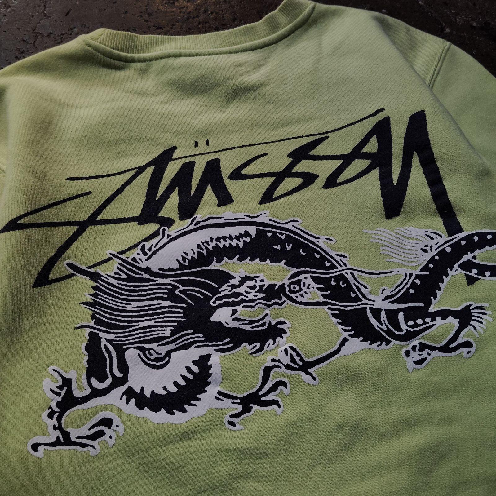 STUSSY ドラゴンプリントスウェット 龍 ステューシー - メルカリ