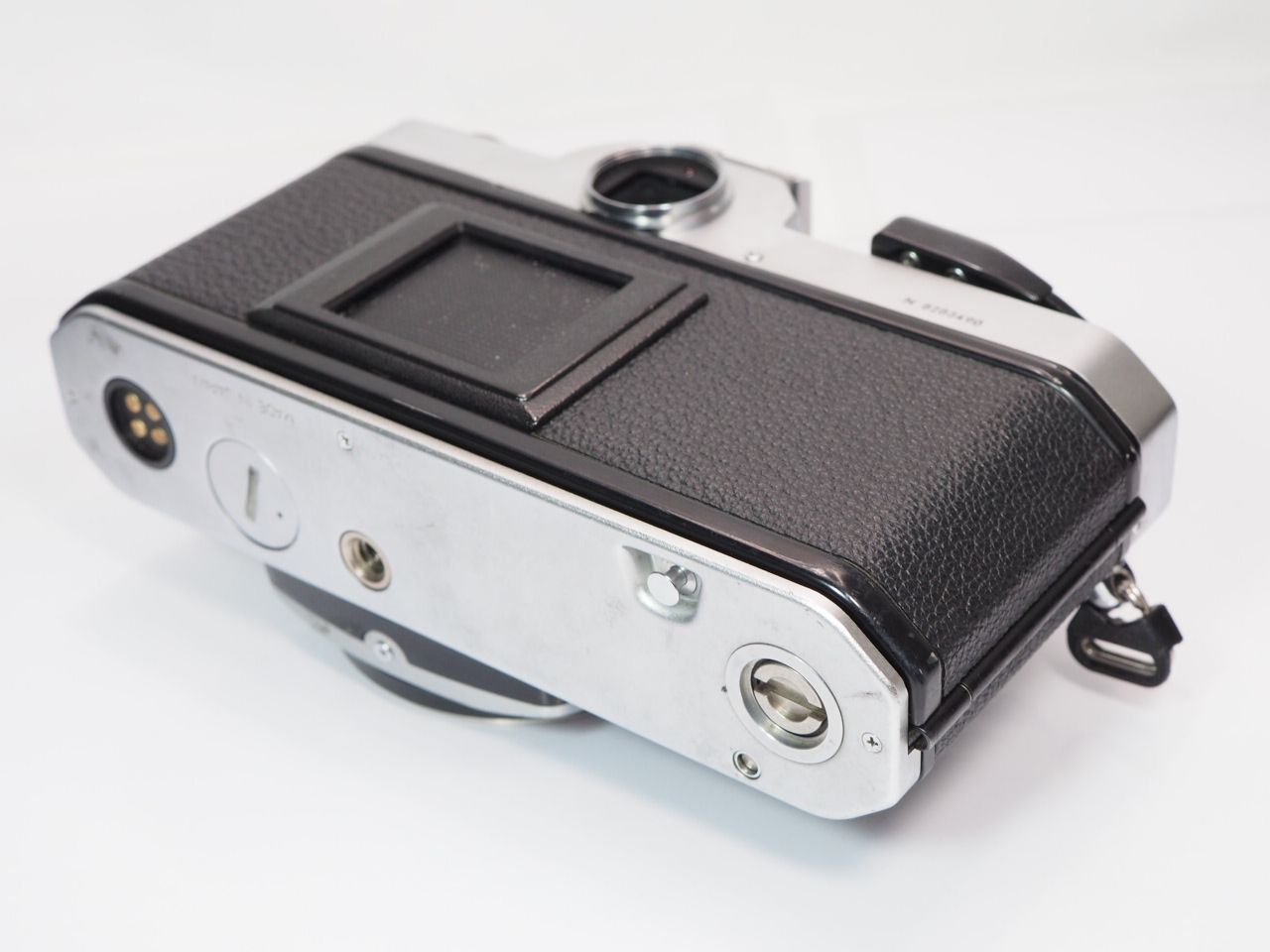 送料無料【 ジャンク 】Nikon NEW FM2 シルバー ニコン NI9626 カメラ
