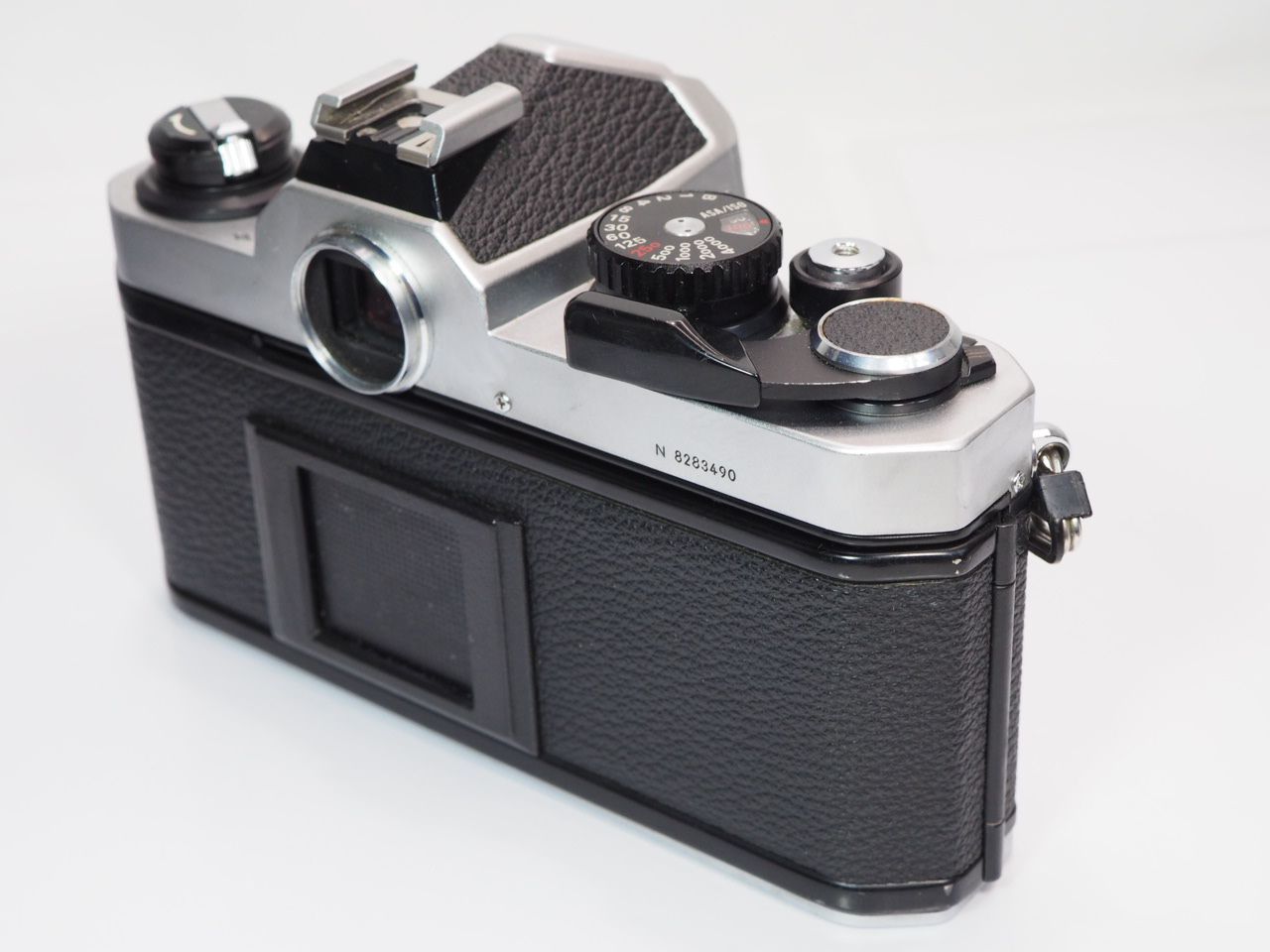 送料無料【 ジャンク 】Nikon NEW FM2 シルバー ニコン NI9626 カメラ