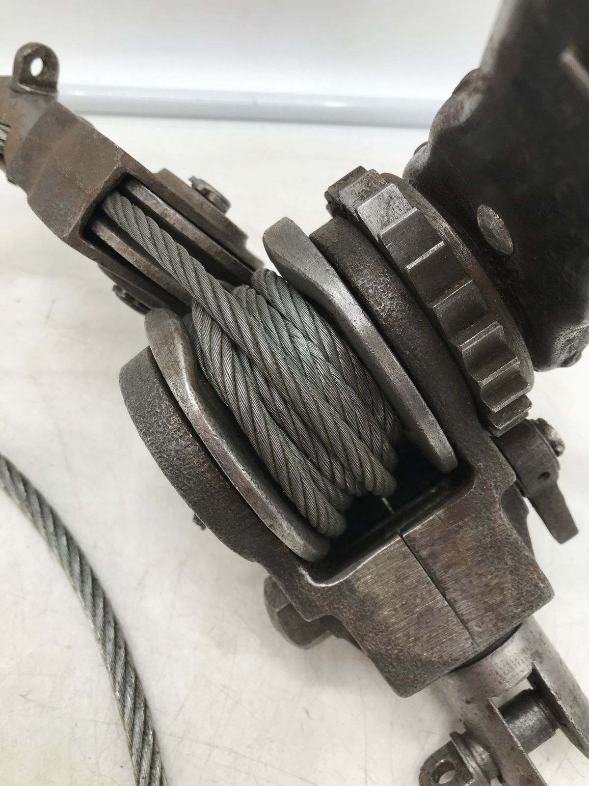 【中古品】内藤工業 1500 シメラー 張線器 [IT_RIX5R][岡岩][M05]