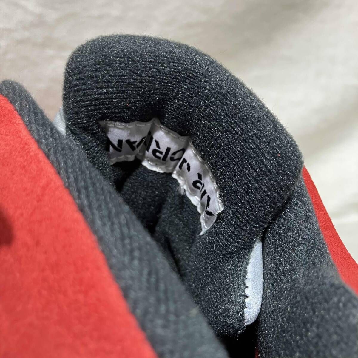 NIKE スニーカー AIR JORDAN 5 RETRO 27.5サイズ レッド ナイキ - メルカリ