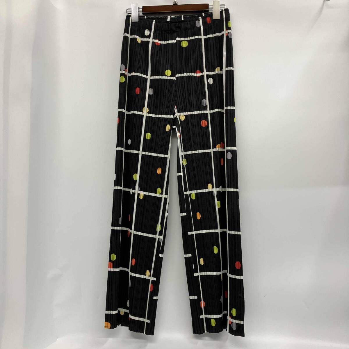 PLEATS PLEASE/プリーツプリーズ／パンツ／PP61JF684／CROSSING DOTS／ブラック／サイズM 25,071円
