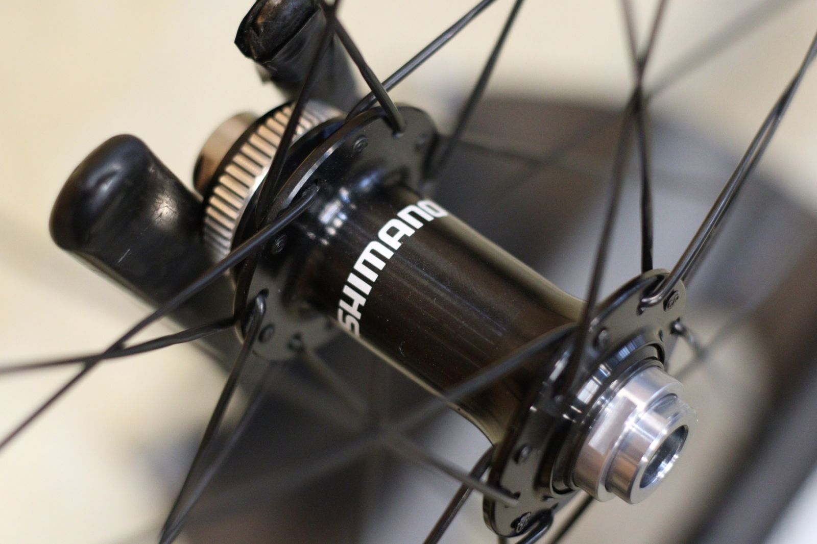 シマノ SHIMANO 105 WH-RS710-C32-TL カーボン チューブレスレディ