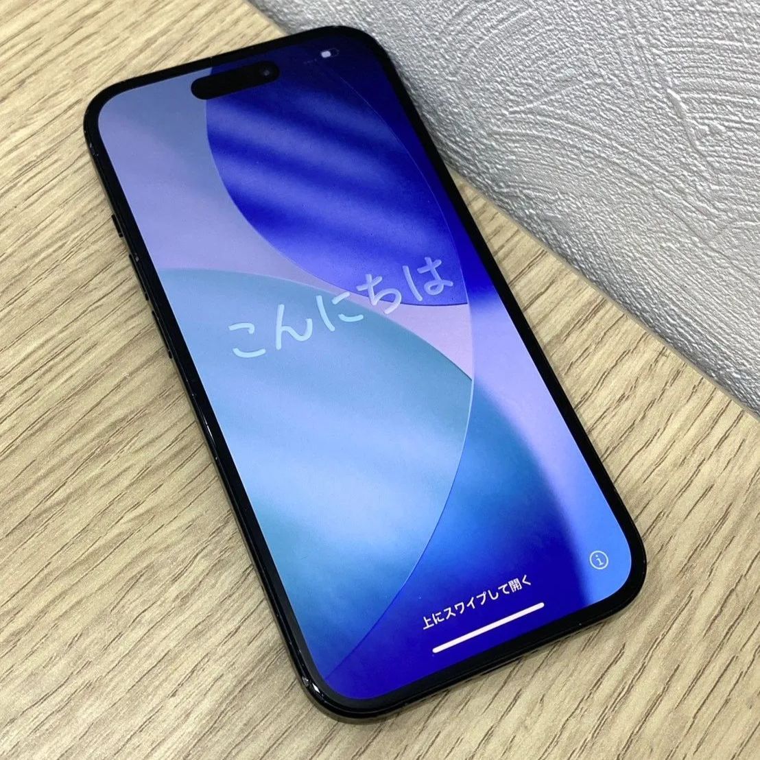 iPhone15 背面割れ 128GB SIMフリー - メルカリ