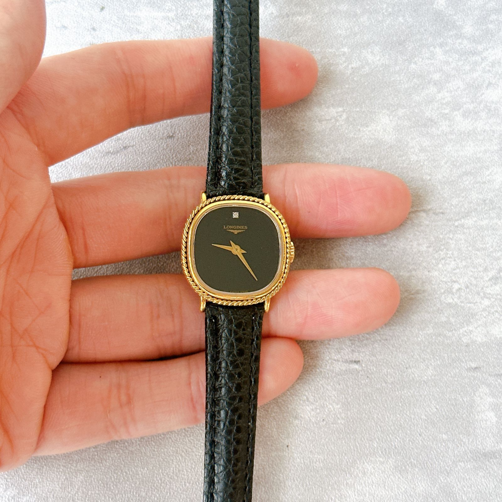 LONGINES ロンジン 手巻き レディース ブラック文字盤 ゴールドケース