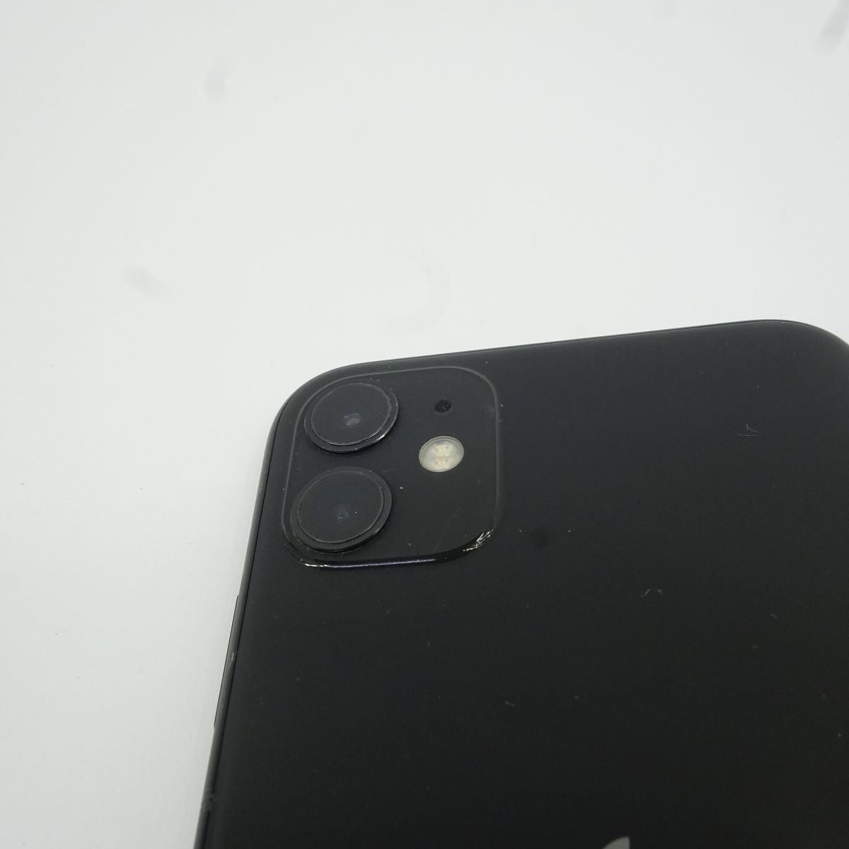 SIMフリー iPhone 11 128GB ブラック NWM02J/A バッテリー最大容量81