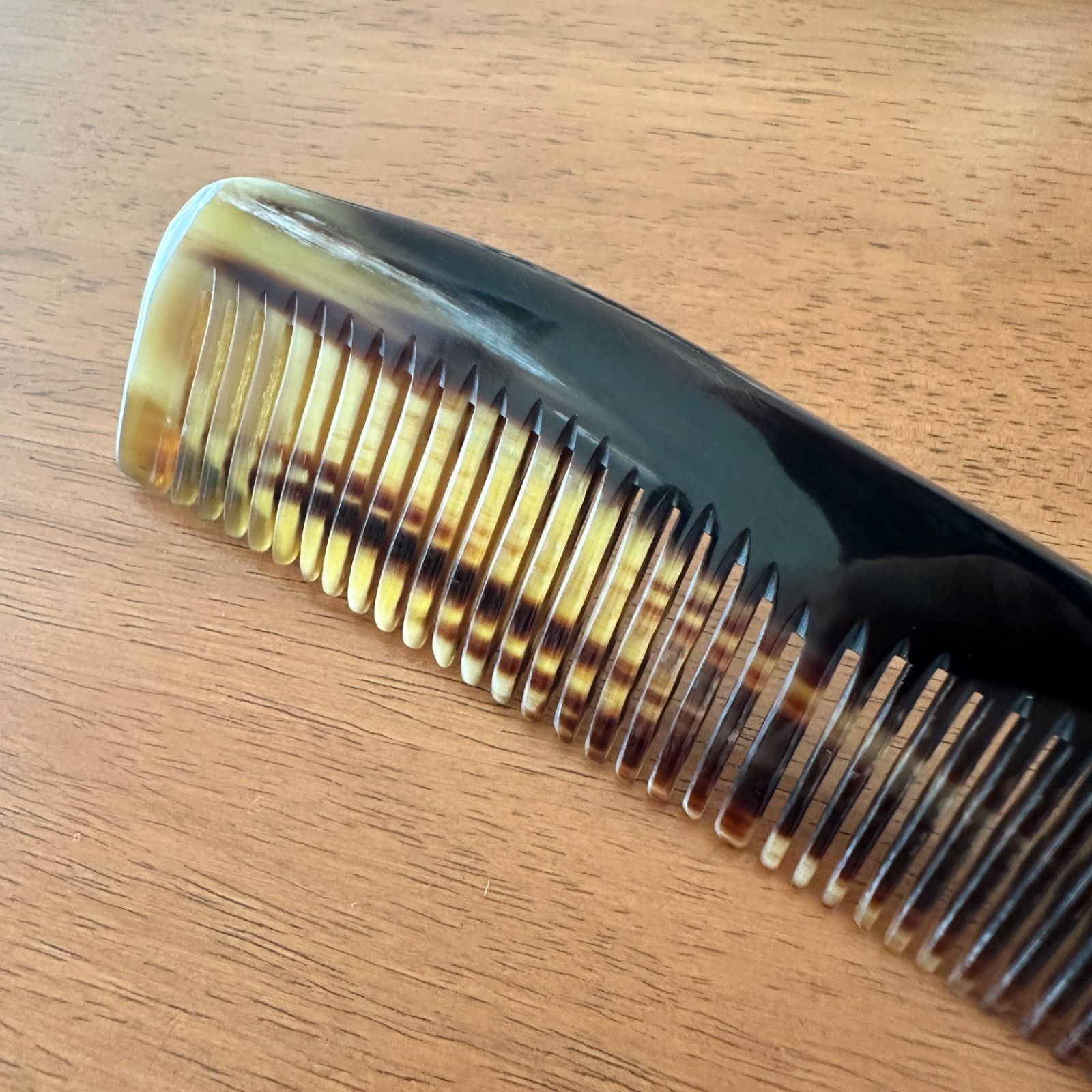 水牛角 くし コーム 細歯 べっ甲 ヘアケア バッファローホーン