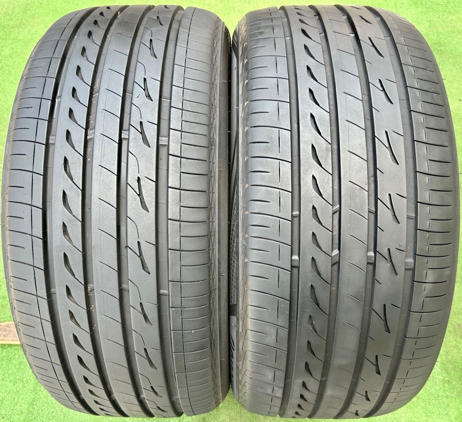 BRIDGESTONE（ブリヂストン） ・商品名：REGNO GR-XIII ・タイヤサイズ：245/40 R18 93W ・製造年週：2024年 第23週1本　　　　　　　　2025年 第20週1本 28,275円