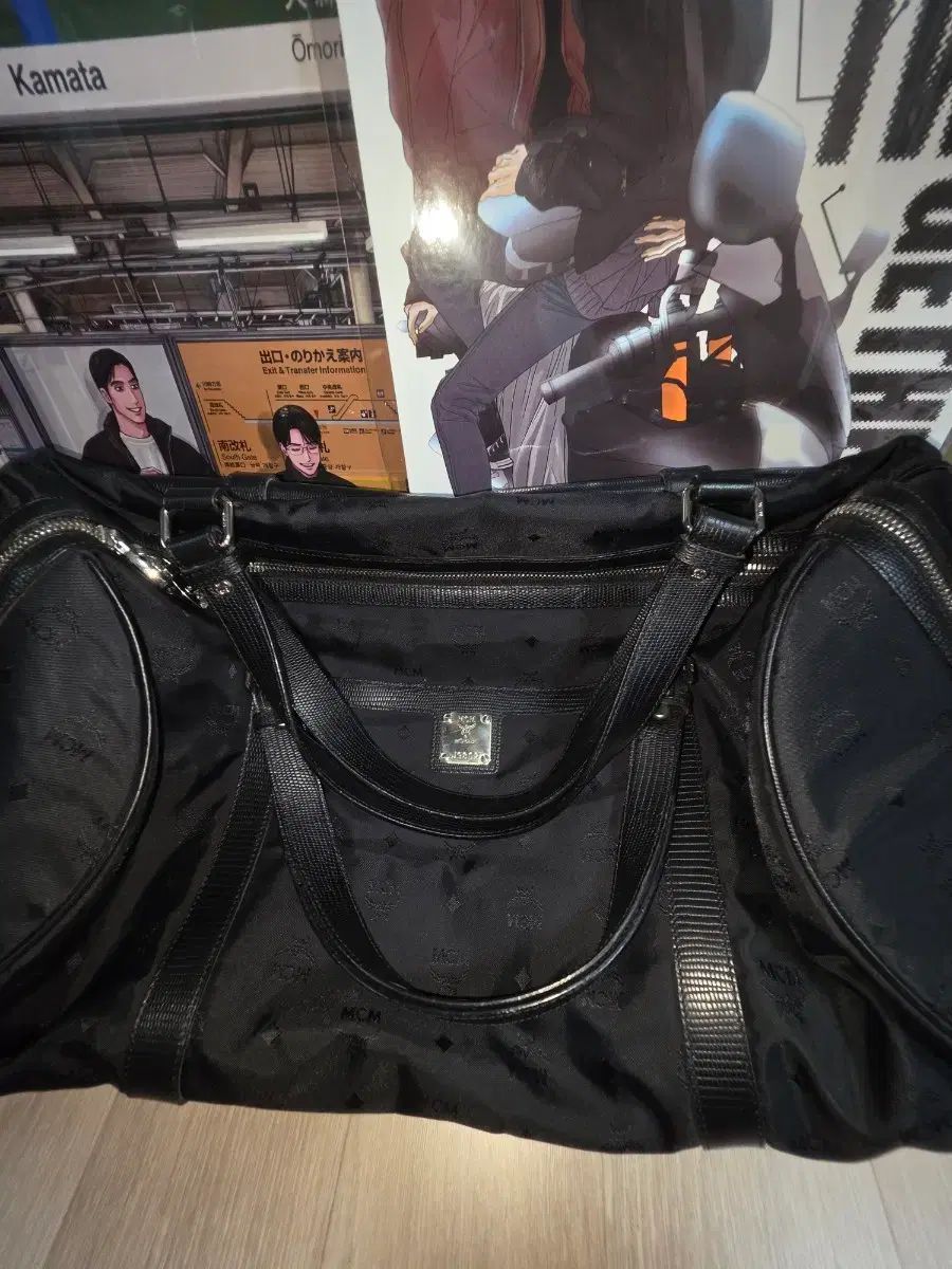 正規品) MCM ブラック ショルダーバッグ
