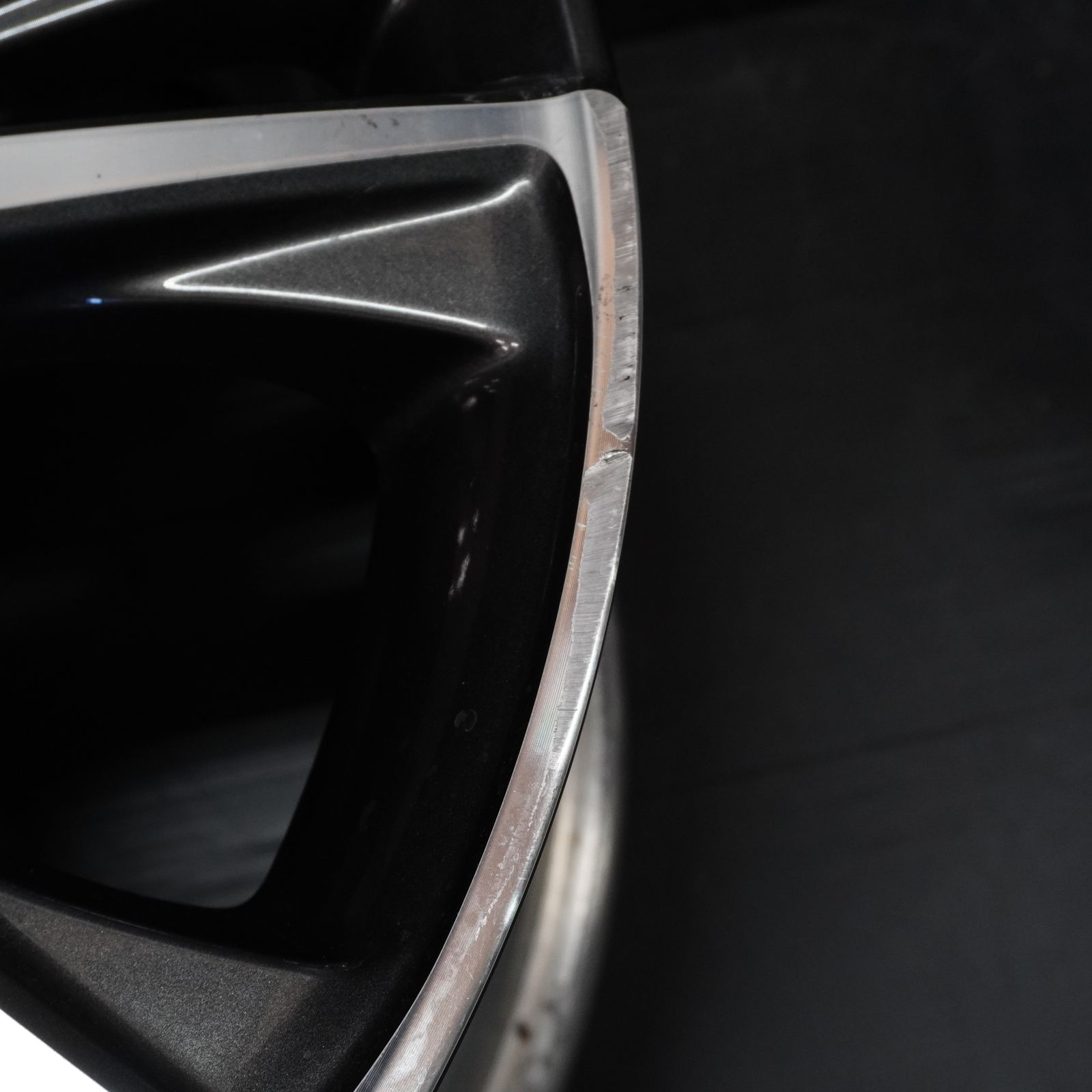 HONDA ホンダ レジェンド KC2 Hybrid EX 後期 純正 中古ホイール 4本