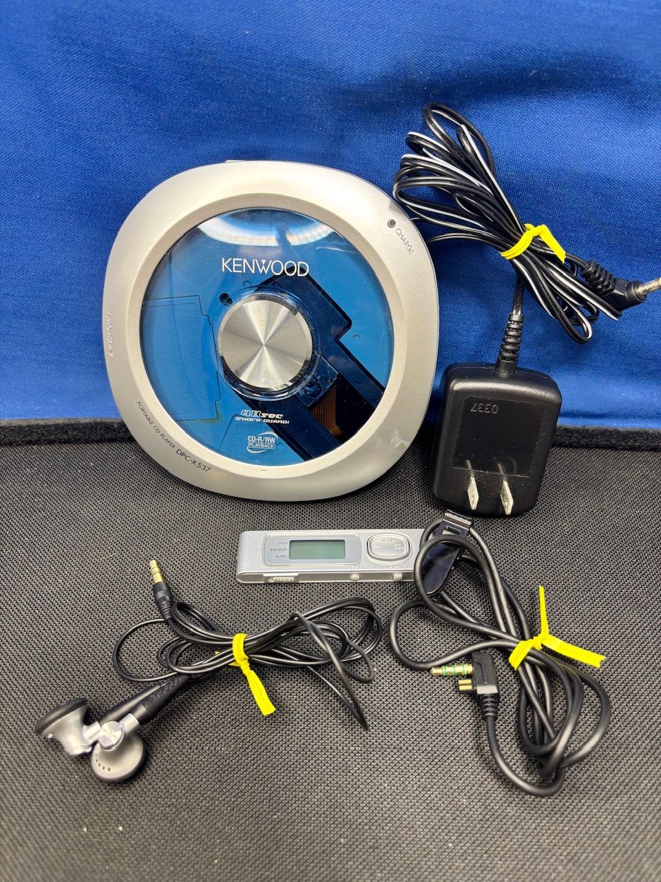 KENWOOD ケンウッド ポータブルCDプレーヤー DPC-X537-H ジャンク