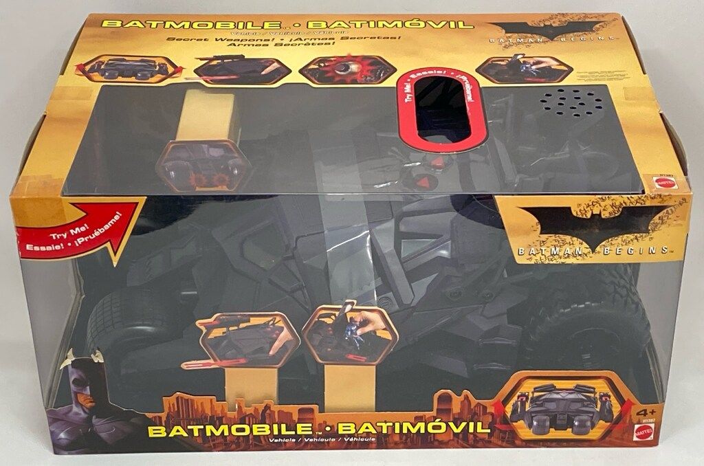 MATTEL VEHICLE BATMOBILE H1387