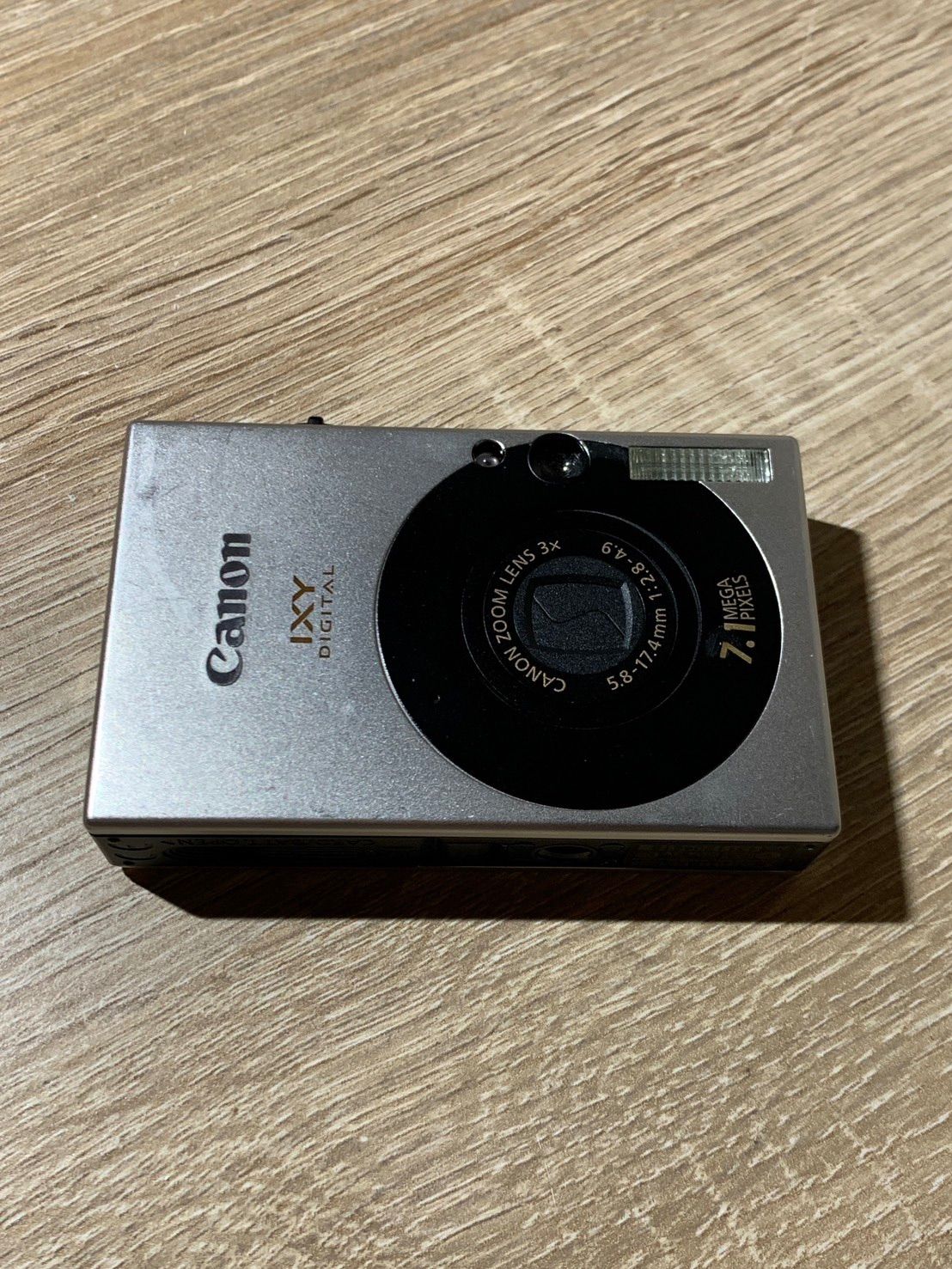 2551 Canon IXY DIGITAL 10 シルバー デジカメ 動作確認済み やや訳アリ【コ】
