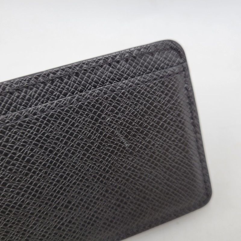 中古品】 LOUIS VUITTON ルイ・ヴィトン M30598 タイガ ノワール