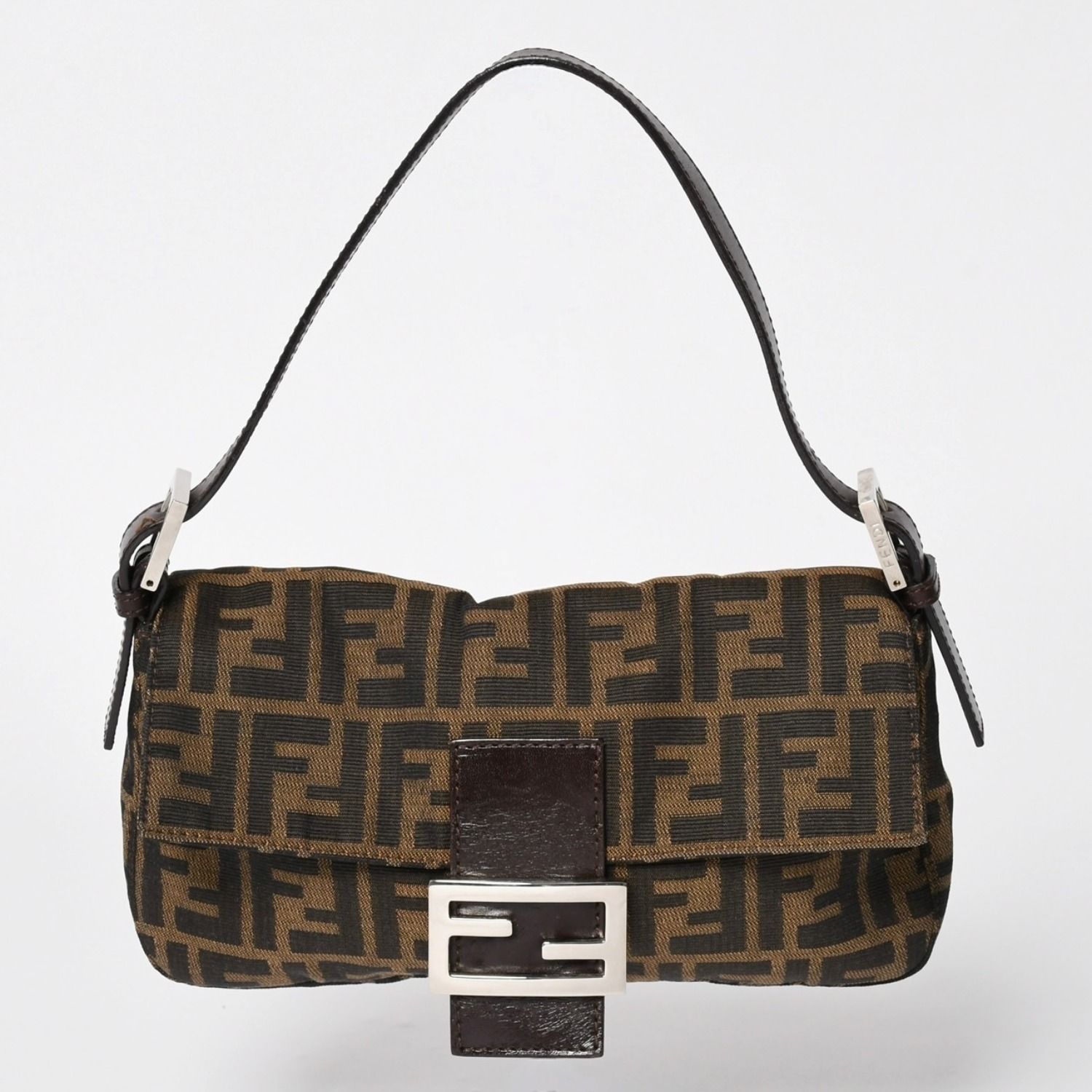 FENDI フェンディ マンマバケット ワンショルダーバッグ 26424