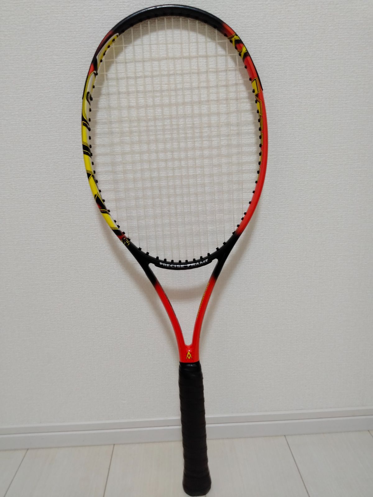 【良品】フォルクル CLASSIC9 pro クラシック9プロ VOLKL 硬式テニスラケット レア 希少 良品】フォルクル CLASSIC9 pro クラシック9プロ VOLKL 硬式テニス