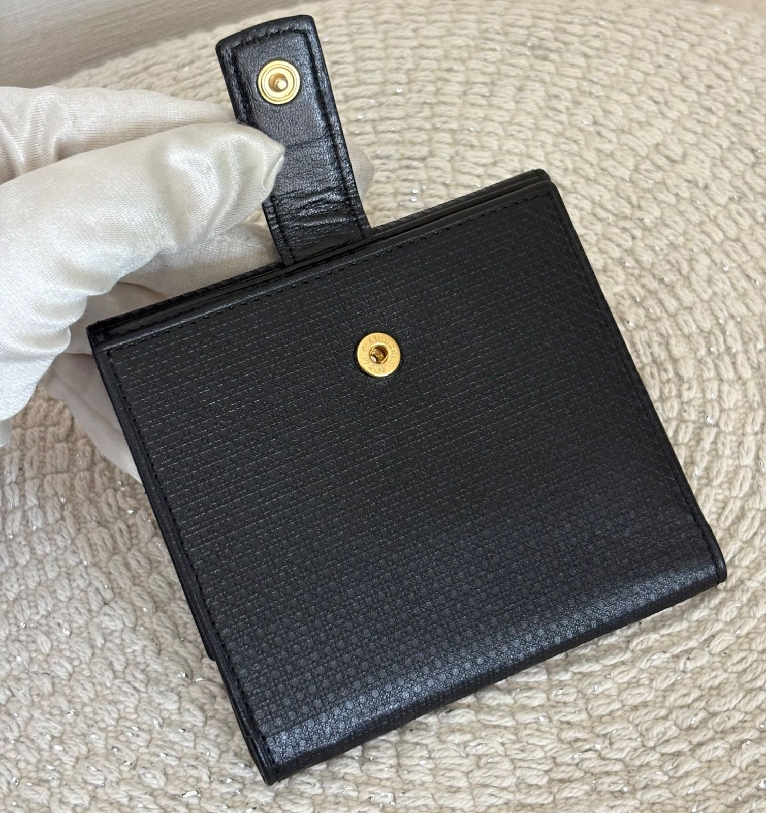 美品】クリスチャンディオール 二つ折り財布 ウォレット CDロゴ レザー