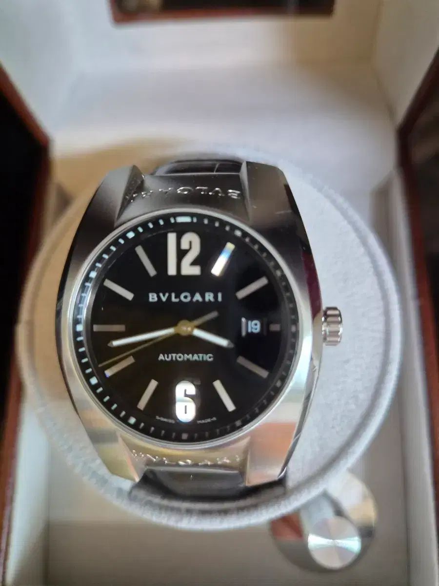 ブルガリ(BVLGARI)時計 エルゴン(EGON) EG40S オートマチック(AUTOMATIC)時計です