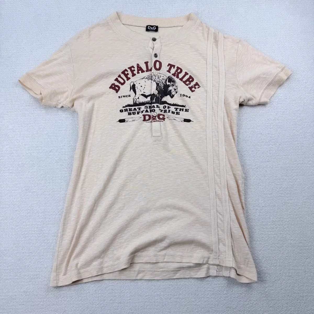 Dolce&Gabbana ドルチェ＆ガッバーナ バッファロー トライブ ヘンリーネック 半袖Tシャツ