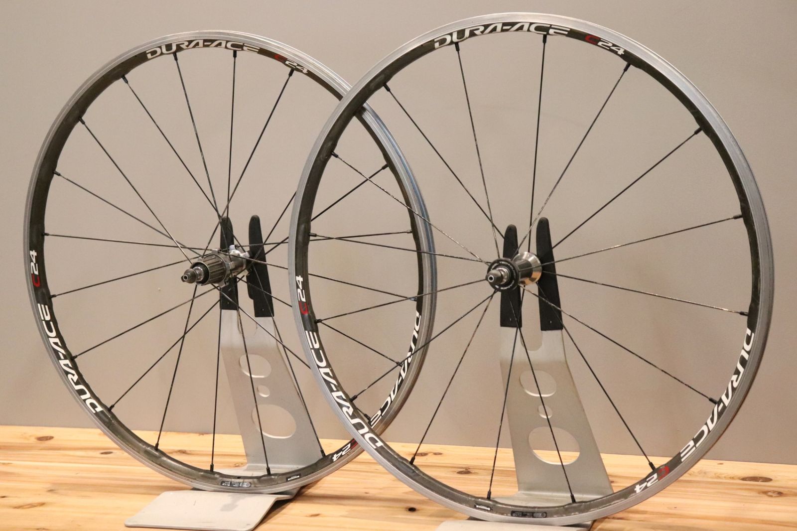 シマノ SHIMANO デュラエース DURA-ACE WH-7900-C24-CL アルミ