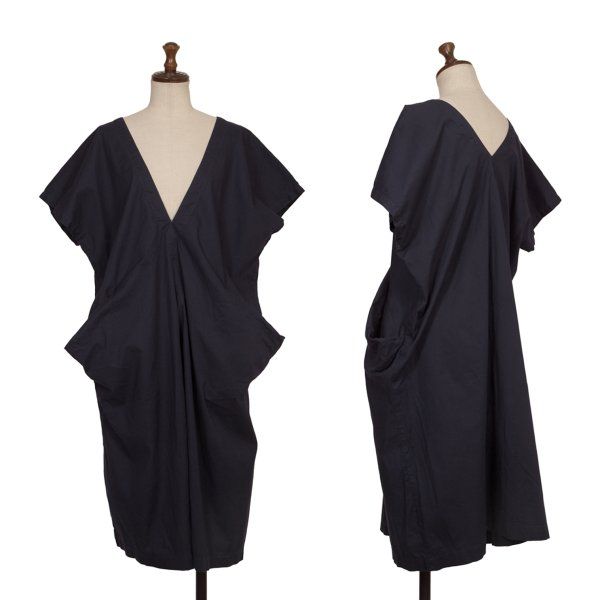 イッセイミヤケ ミーISSEY MIYAKE me コットンVネックストレッチ