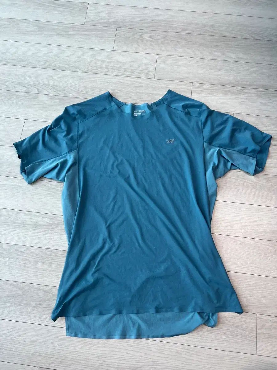 ARC'TERYX アークテリクス ノバン 半袖 Tシャツ 8,379円
