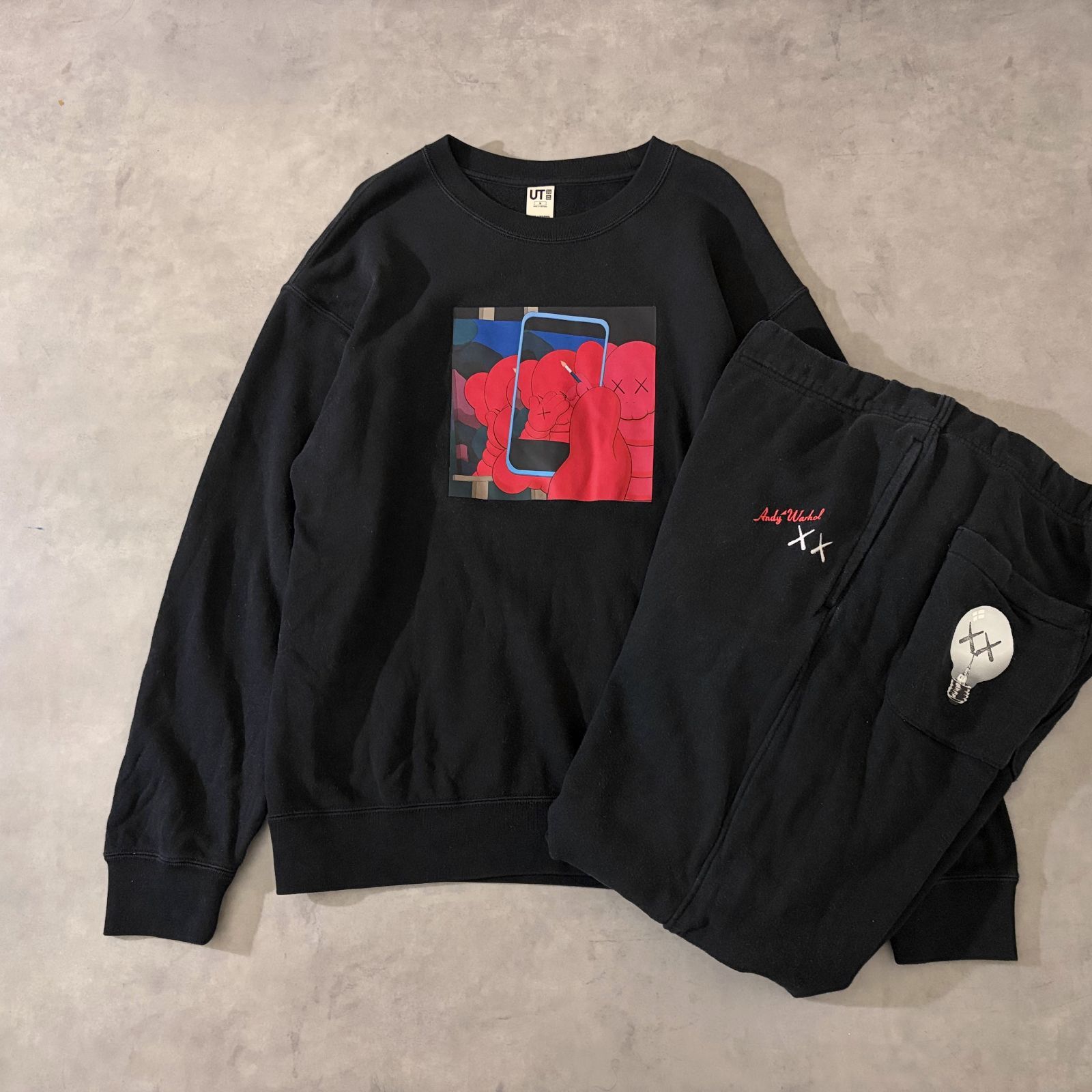 KAWS x UNIQLO UT 限定コラボ スウェット 上下セットアップ カウズ 
